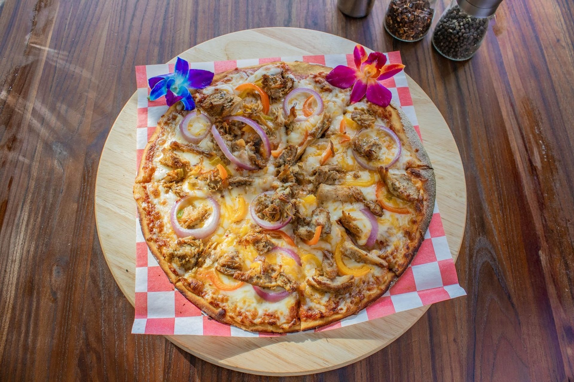 Pizza griyo, oxtail, aransò
