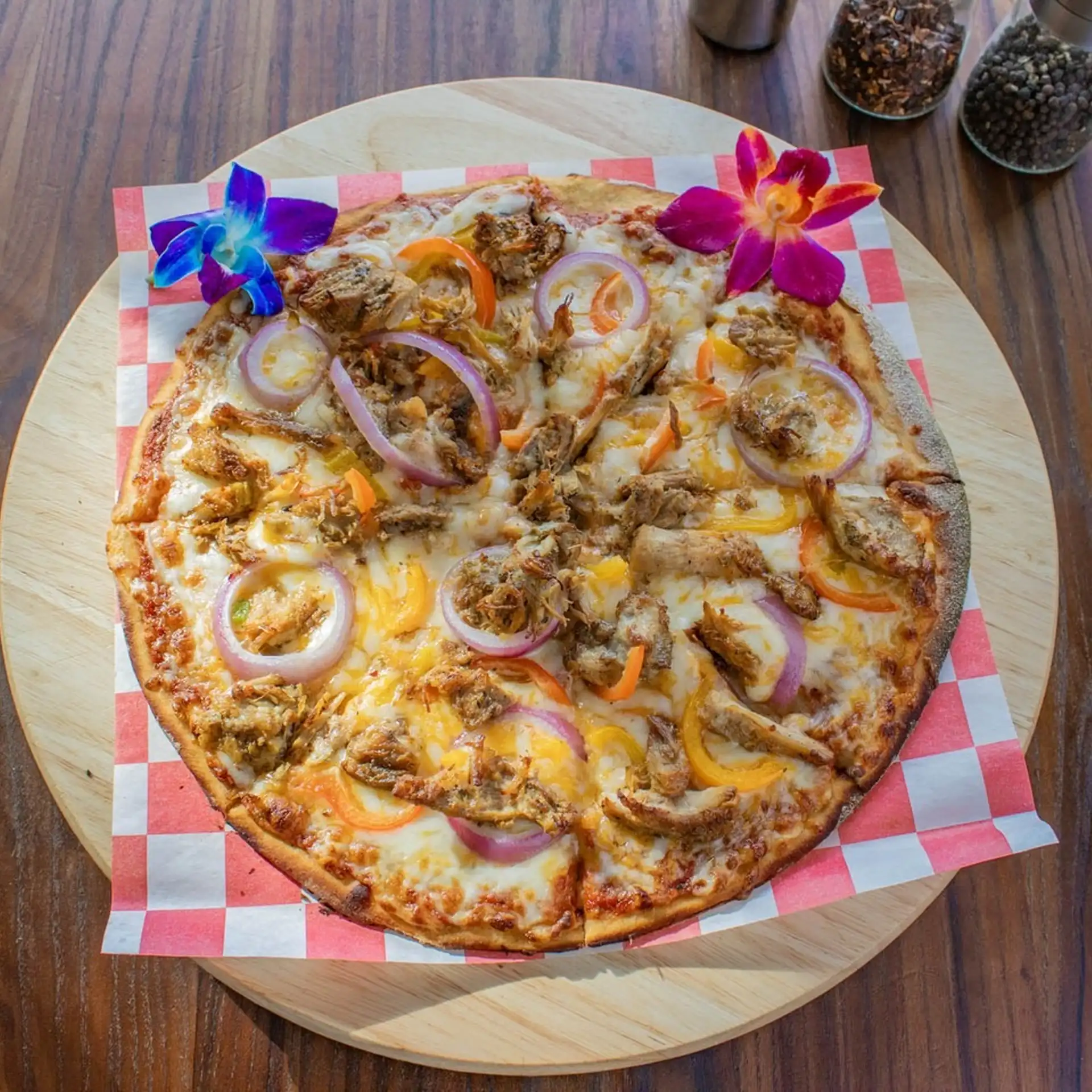 Pizza griyo, oxtail, aransò